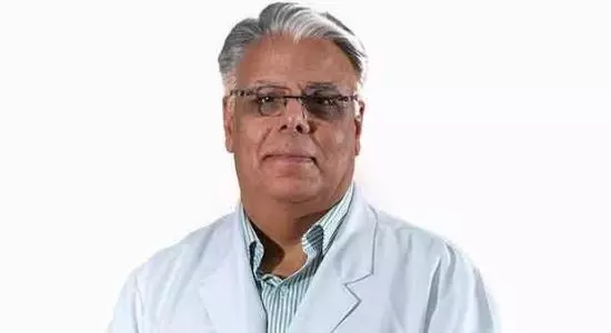 Dr Vinod Raina, Best Medical Oncologist in India, Best Medical Oncologist at Fortis Hospital Gurgaon, Medical Oncologist from All India Institute of Medical Sciences, New Delhi